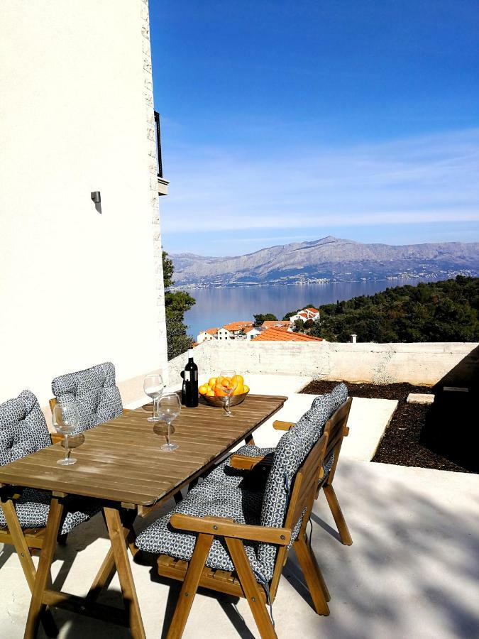 Apartmani Marijana Postira Exterior photo